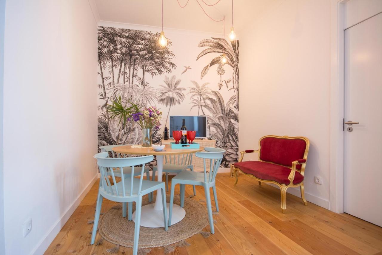 Charming Apartment In Private Condominium At Graca Lisbon Exterior photo